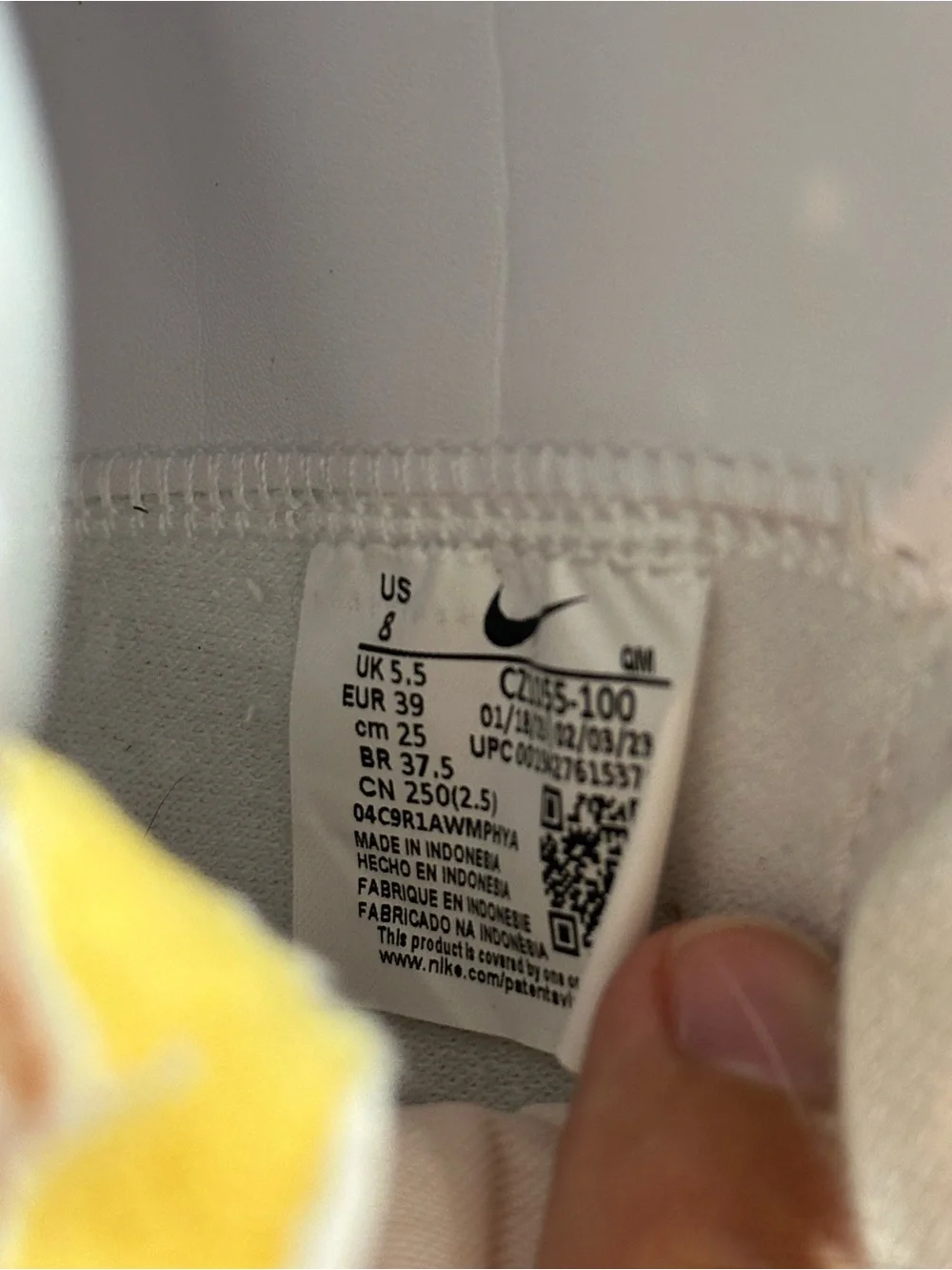The Nike Blazer Mid '77 Vintage Sneakers Women’s 8